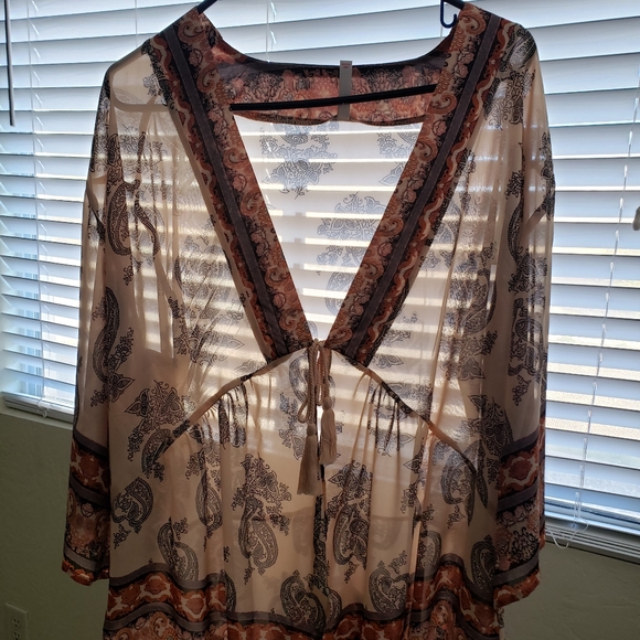 Xhilaration Boho Style top - Picture 4 of 13